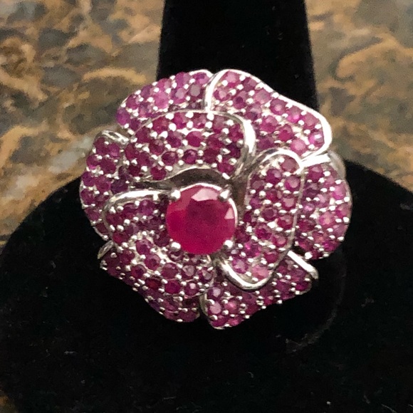 Ruby Ring - Picture 1 of 5